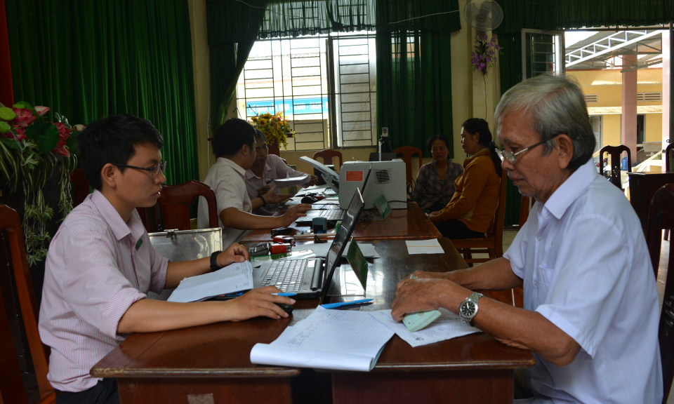 Cần Giuộc: Nâng cao hiệu quả chương trình tín dụng học sinh-sinh viên
