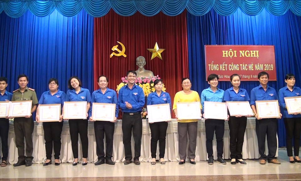 Đức Hòa: Tổng kết công tác hè 2019