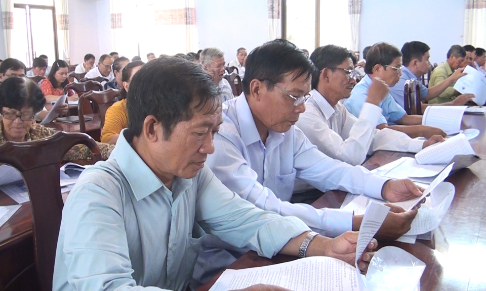 Đức Hòa : Tập huấn về Bộ chỉ số theo dõi, đánh giá nước sạch nông thôn năm 2019