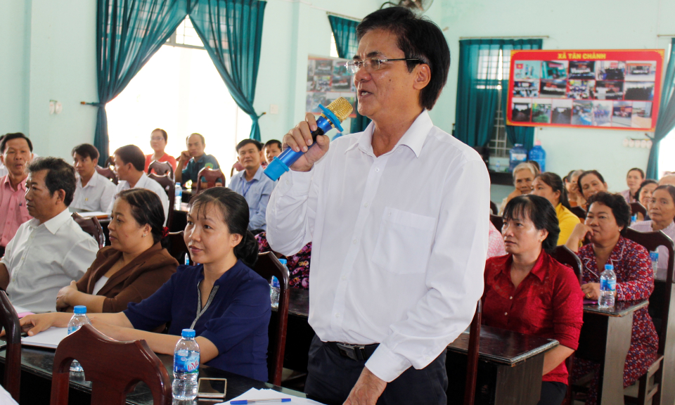 Bí thư Huyện ủy Cần Đước đối thoại với nhân dân xã Tân Chánh