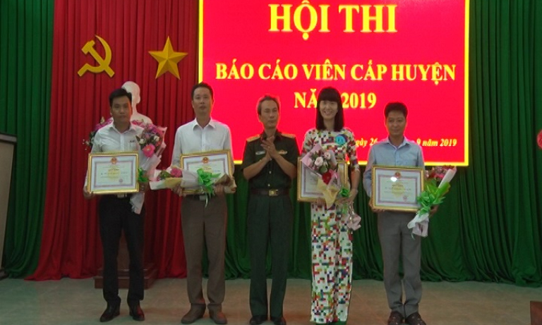 Cần Giuộc: Hội thi báo cáo viên giỏi tuyên truyền chỉ thị 05-CT/TW