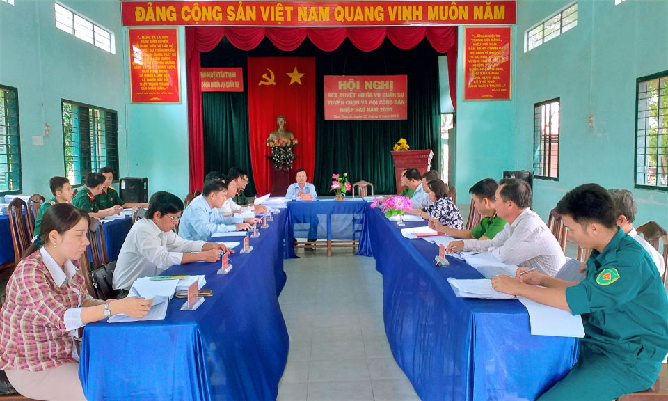 Tân Thạnh: Tuyển chọn và gọi công dân nhập ngũ năm 2020