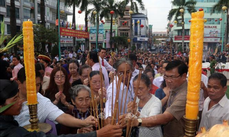 Dâng hương tưởng niệm Anh hùng dân tộc Nguyễn Trung Trực