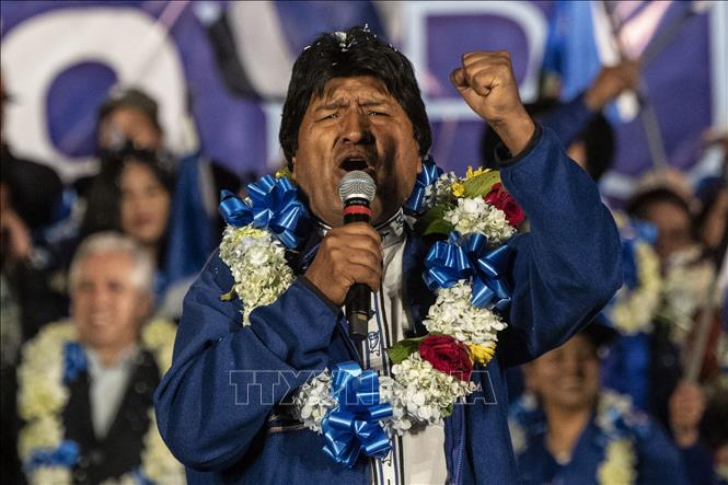 Cử tri Bolivia bầu tổng thống mới - Đài Phát thanh và Truyền hình Long An