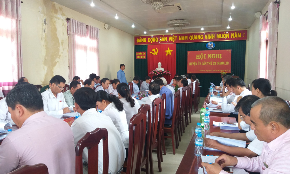 Huyện ủy Đức Huệ đánh giá việc thực hiện NQ 9 tháng năm 2019