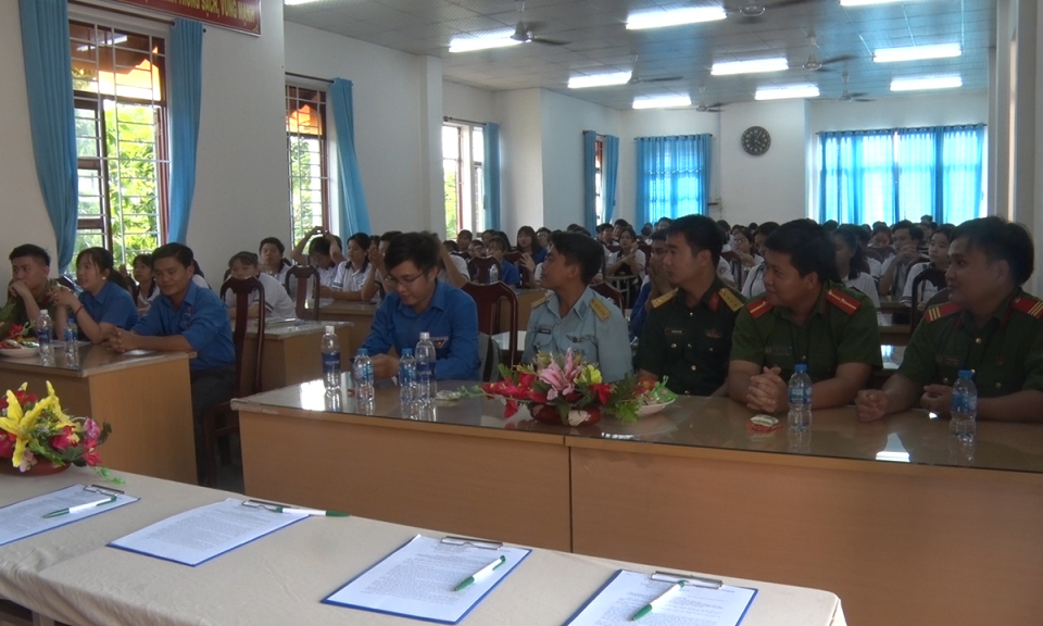 Đức Hòa: Truyền thông nâng cao kỹ năng tập hợp thanh niên trên mạng xã hội