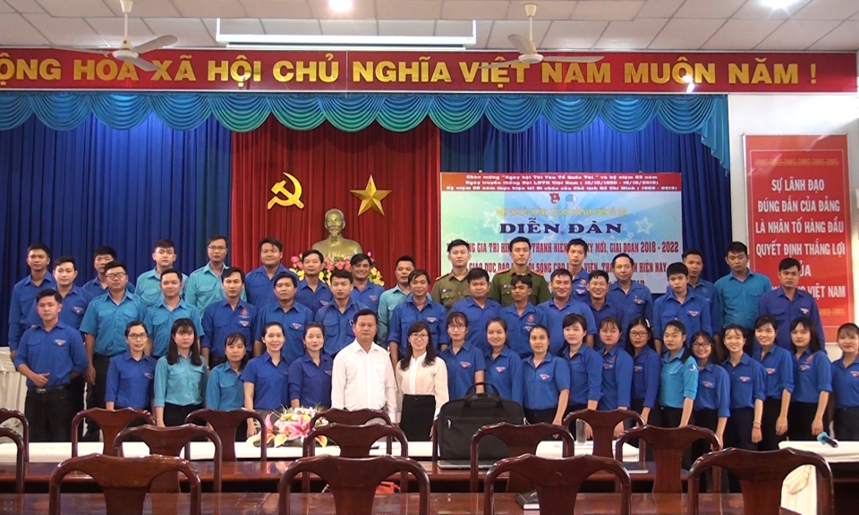 Đức Hòa: Diễn đàn xây dựng giá trị hình mẫu thanh niên thời kỳ mới