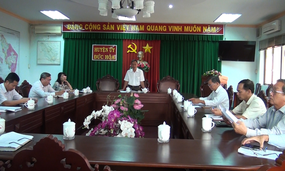 Đức Hòa: Họp đánh giá tình hình thực hiện các nội dung tiêu chí thi đua thực hiện quy chế dân chủ