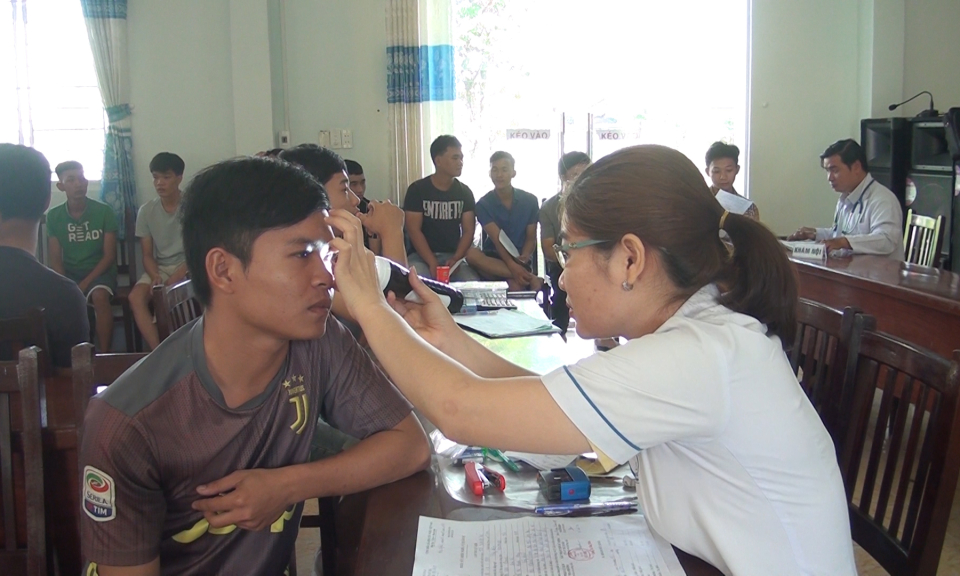 Đức Hòa: Khám sơ tuyển nghĩa vụ quân sự
