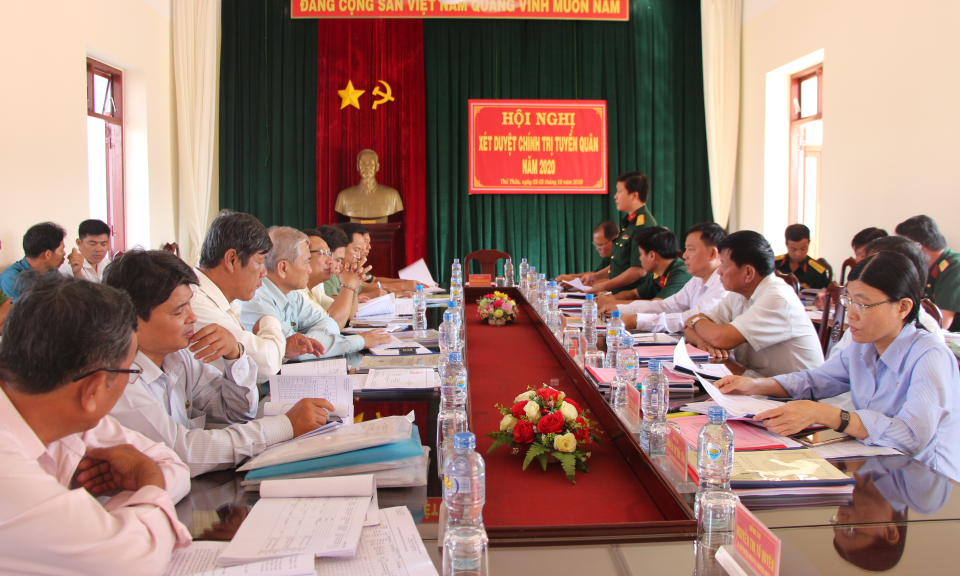 Thủ Thừa: Xét duyệt chính trị tuyển quân năm 2020
