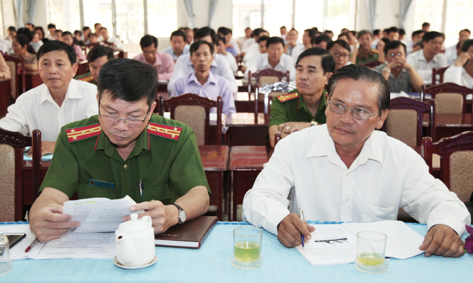 Cần Đước: Lớp bồi dưỡng kiến thức cho cán bộ chủ chốt