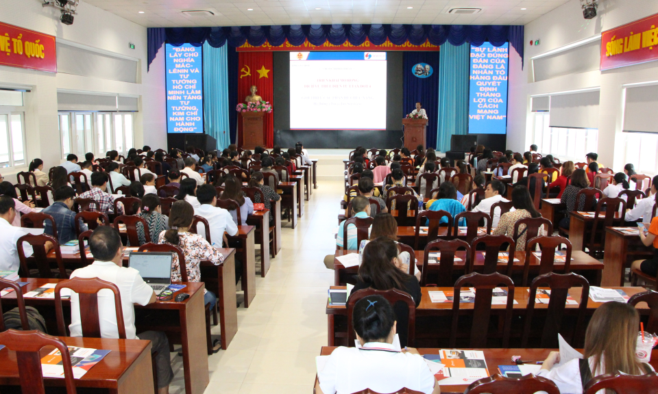 Hội nghị tập huấn, triển khai chính sách thuế mới