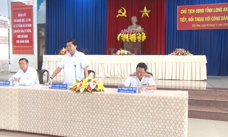 Chủ tịch UBND tỉnh Long An tiếp, đối thoại với công dân huyện Đức Hòa