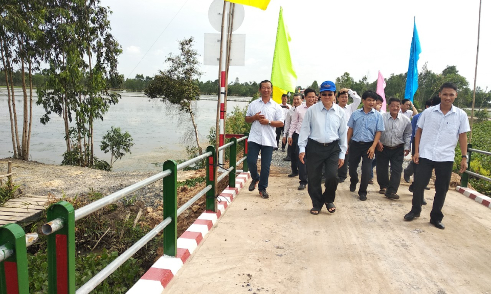 Đức Hòa: Nối nhịp bờ vui