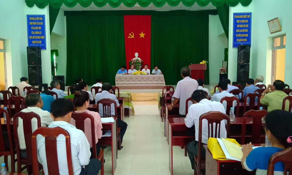 BT HU Bến Lức đối thoại về công tác bồi thường, giải phóng mặt bằng tại xã Nhựt Chánh