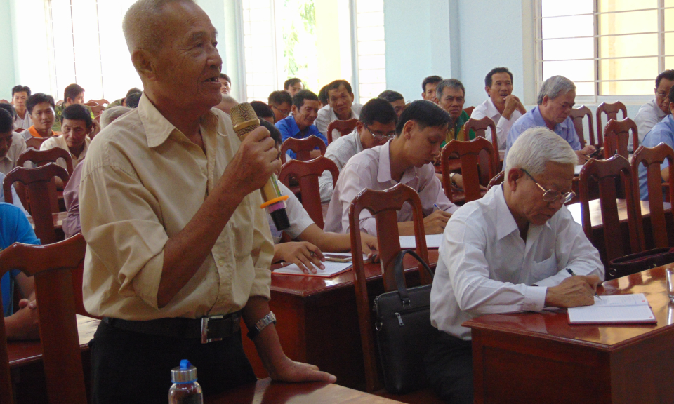Châu Thành: Đại biểu HĐND tỉnh tiếp xúc cử xã Hiệp Thạnh, thị trấn Tầm Vu.