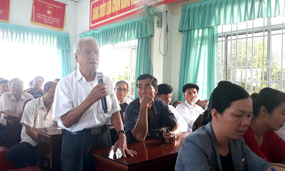 Đại biểu HĐND tỉnh tiếp xúc cử tri tại TP Tân An