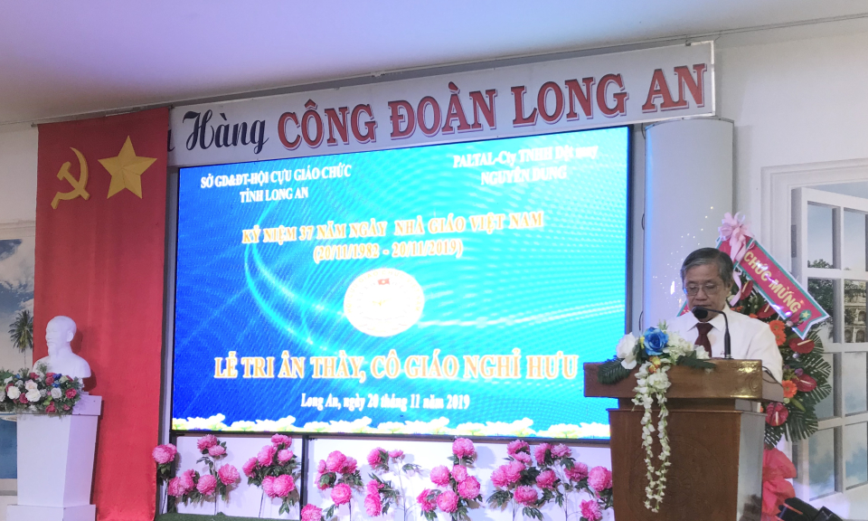 Hội cựu giáo chức Tỉnh Long An họp mặt, tri ân thầy cô giáo nghỉ hưu.