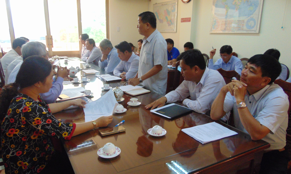 Châu Thành: Họp thẩm định hồ sơ đề nghị hỗ trợ thiệt hại do dịch tả heo Châu Phi