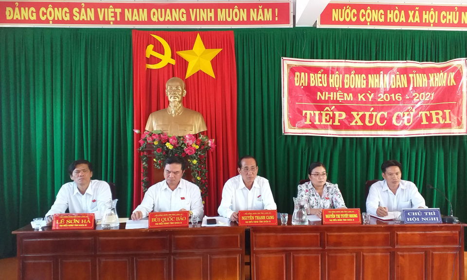 Đại biểu HĐND tỉnh Long An tiếp xúc cử tri huyện Tân Thạnh