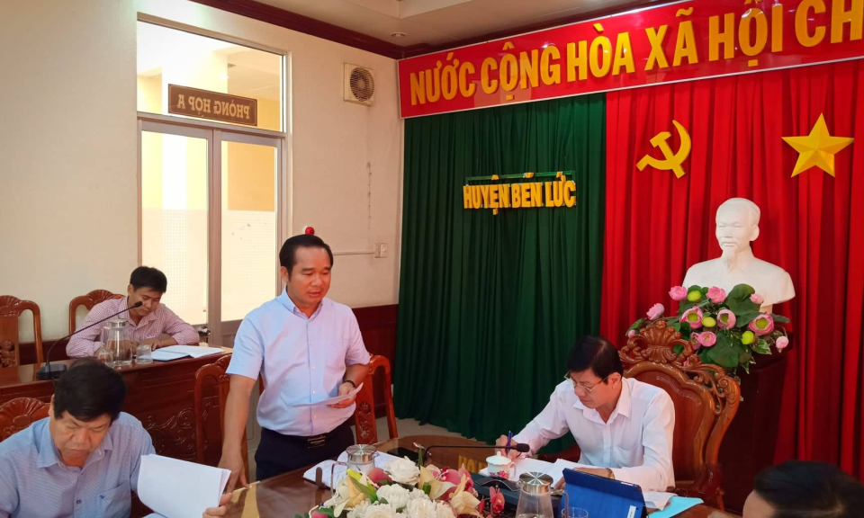 Bến Lức, Cần Đước, Châu Thành: Thảo luận đóng góp ý kiến về các nội dung dự kiến trình tại kỳ họp cuối năm HĐND tỉnh lần thứ 17 khoá IX