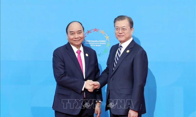 Thủ tướng dự Phiên họp thứ nhất Hội nghị 30 năm quan hệ ASEAN-Hàn Quốc