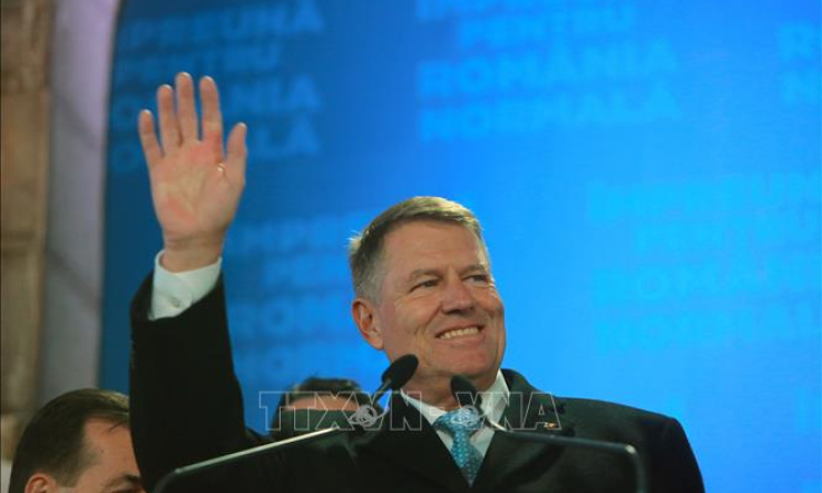 Tổng thống Romania Klaus Iohannis tái đắc cử