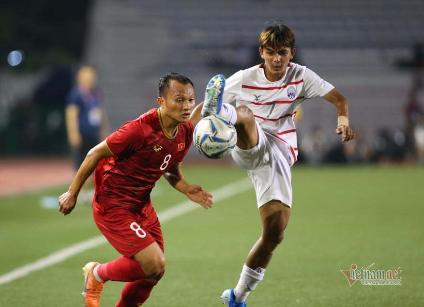 Chung kết bóng đá nam SEA Games 30: Cuộc chiến đường biên