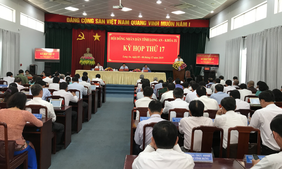 Kỳ họp thứ 17 HĐND Tỉnh Khoá 9: Đại biểu thảo luận