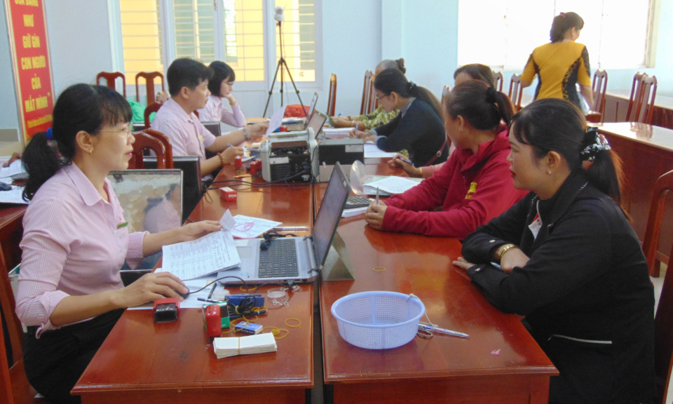 Phòng giao dịch Ngân hàng CSXH Châu Thành có doanh số cho vay trên 58 tỉ đồng