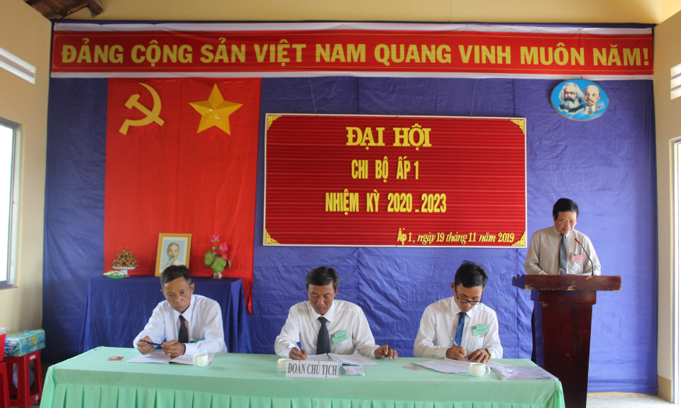 Đức Huệ: Hoàn thành đại hội chi bộ trực thuộc Đảng ủy cơ sở