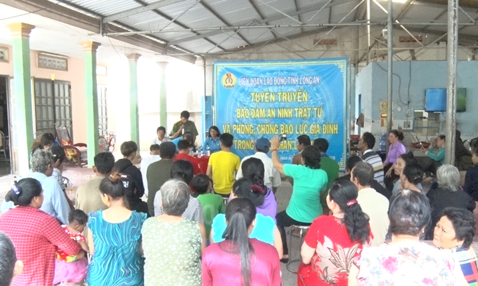 Đức Hòa: Tuyên truyền pháp luật, nâng cao nhận thức cho người lao động