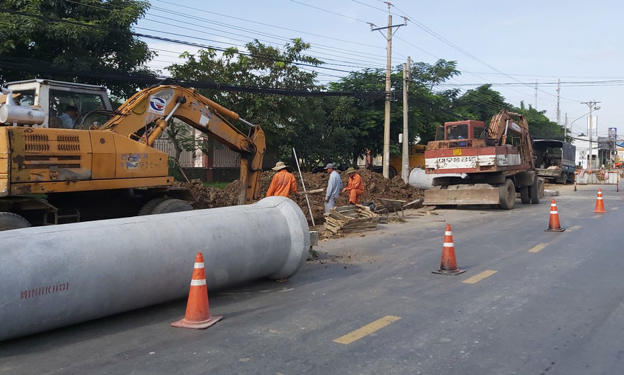 Quốc lộ 62 cần được nâng cấp, mở rộng.