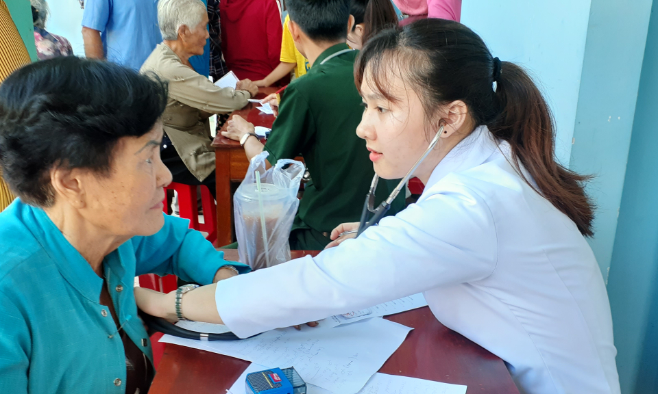 Tân Hưng: Trung đoàn 88 với chuỗi hoạt động nhân kỷ niệm 22/12