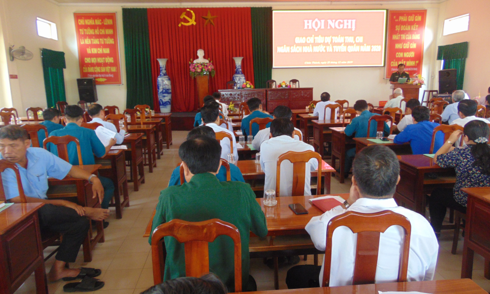 Châu Thành: Giao chỉ tiêu ngân sách, tuyển quân năm 2020