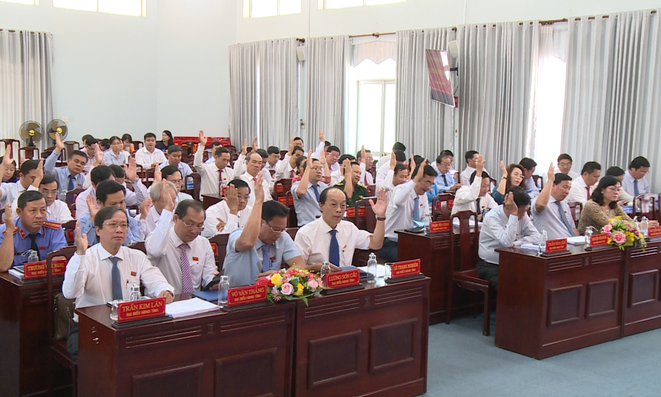 Kỳ họp thứ 18 HĐND tỉnh khóa IX thông qua 7 Nghị quyết quan trọng