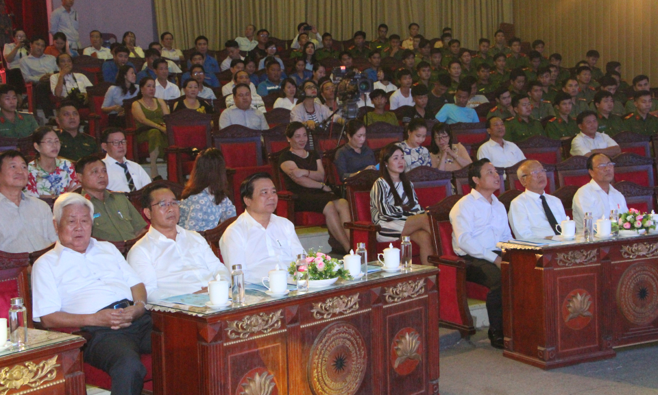 Chương trình nghệ thuật giới thiệu những tác phẩm mới sáng tác về Long An