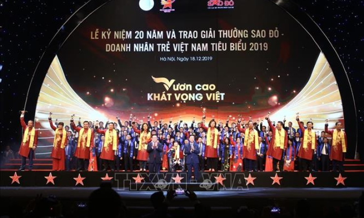 Vinh danh 10 doanh nhân trẻ xuất sắc được trao Giải thưởng Sao Đỏ 2019