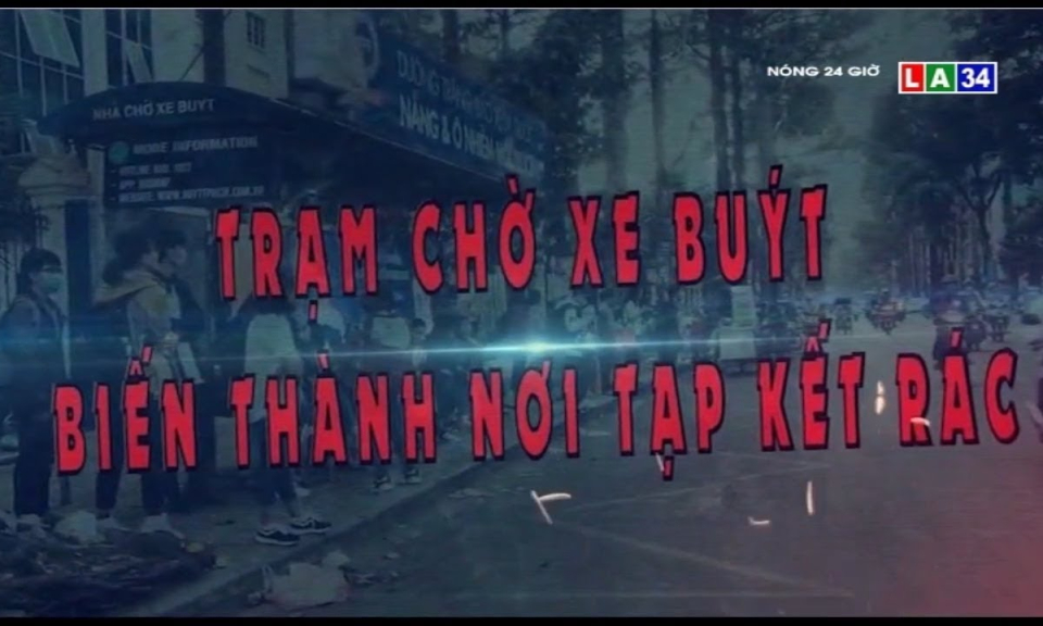 Trạm chờ xe buýt biến thành nơi tập kết rác