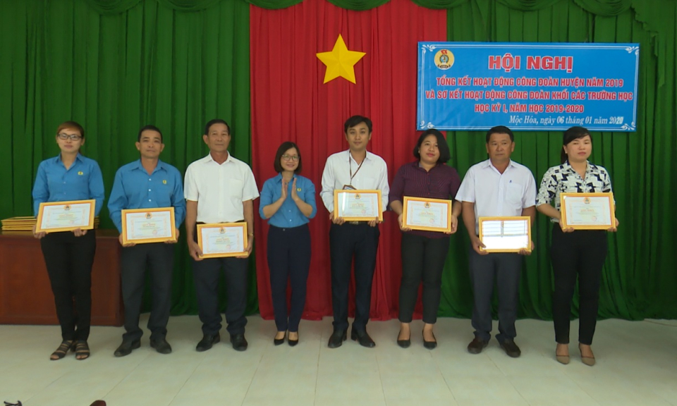 Mộc Hóa: Tổng kết hoạt động Công đoàn năm 2019