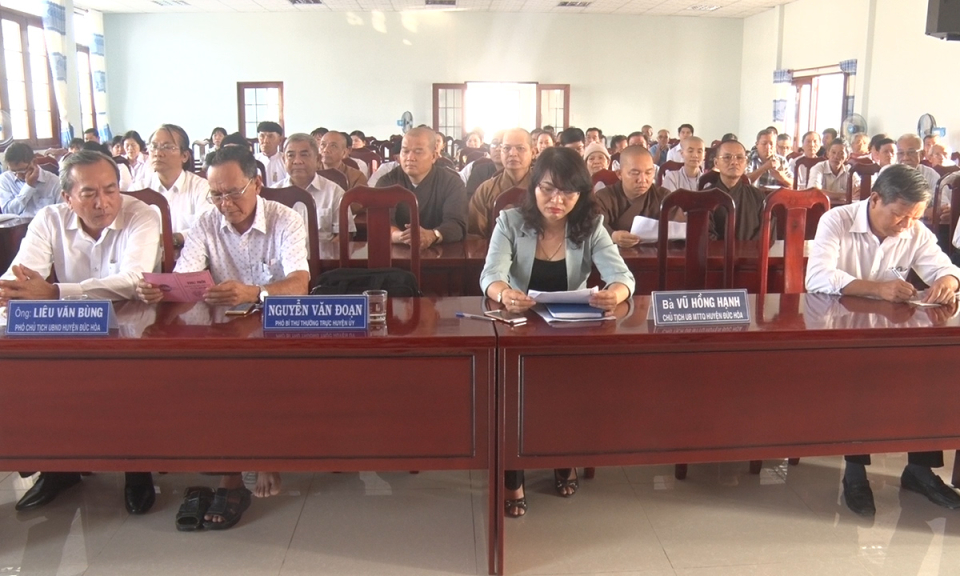 Đức Hòa: Họp mặt trí thức, tôn giáo, dân tộc, kiều bào, thân nhân kiều bào nhân dịp mừng Đảng mừng Xuân Canh Tý năm 2020