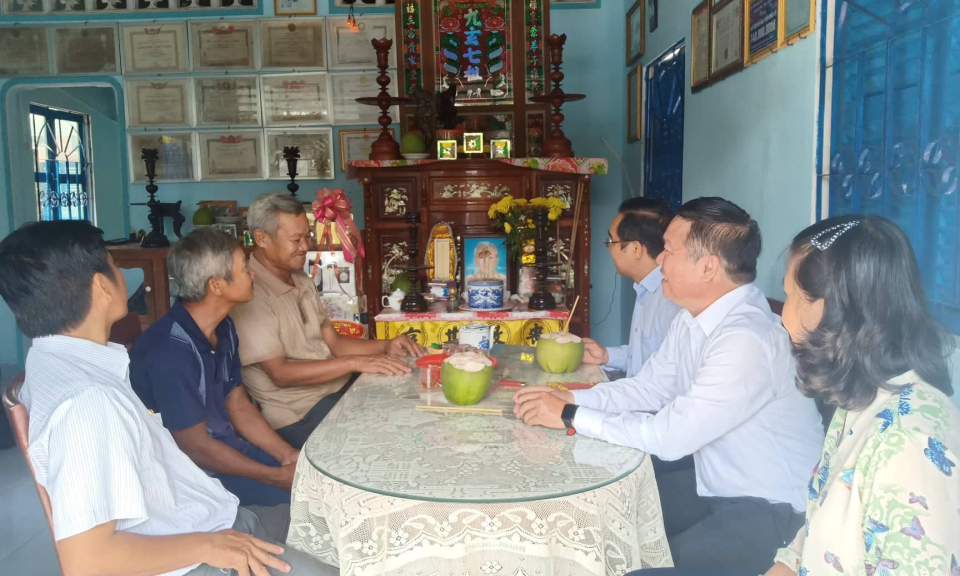 Phó Bí thư thường trực Tỉnh ủy – Nguyễn Văn Được thăm và chúc Tết gia đình chính sách