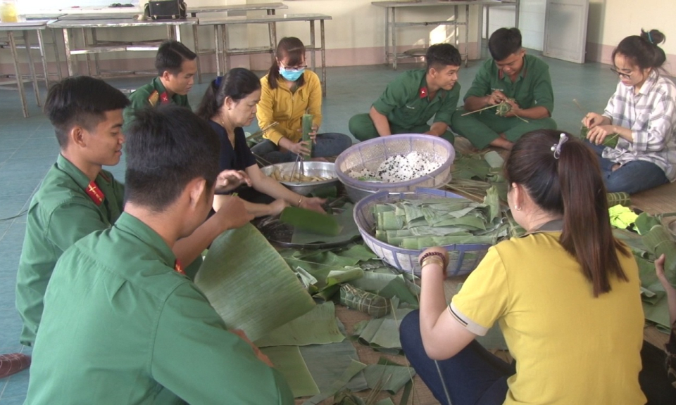TX Kiến Tường: Đại đội Bộ binh chuẩn bị Tết chu đáo, đảm bảo canh trực SSCĐ