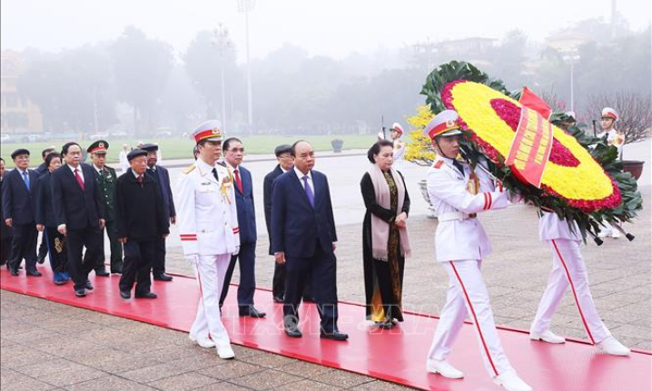 Lãnh đạo Đảng, Nhà nước vào Lăng viếng Chủ tịch Hồ Chí Minh