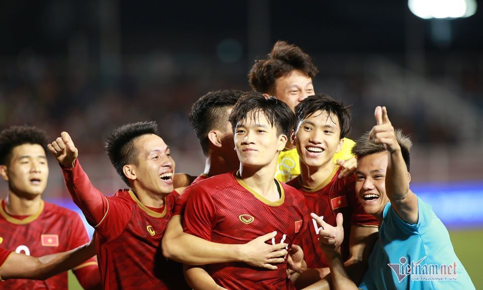 U23 Việt Nam chiến U23 châu Á: Lột xác và bay cao!