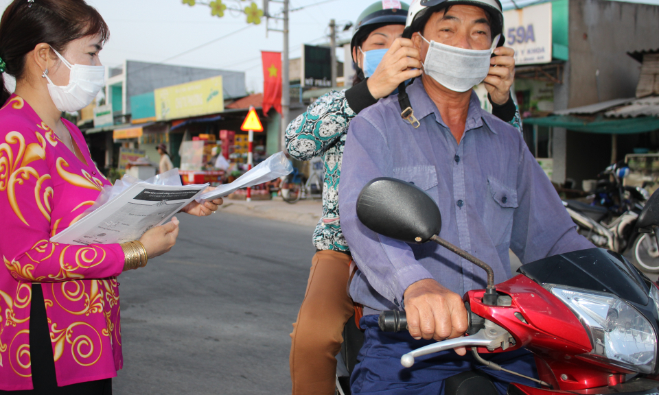 Cần Đước: Triển khai kế hoạch ứng phó bệnh viêm phổi cấp