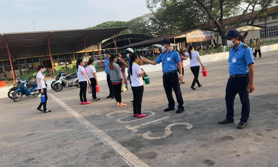 Bến Lức: Các doanh nghiệp chủ động phòng, chống dịch bệnh cho người lao động
