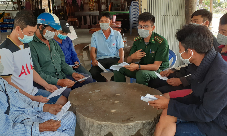 Tân Hưng: Đồn biên phòng Sông Trăng tăng cường công tác phòng chống dịch Corona