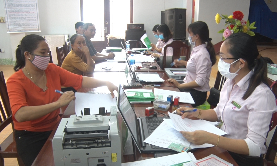 Đức Hòa: Giải ngân chương trình nước sạch và vệ sinh môi trường