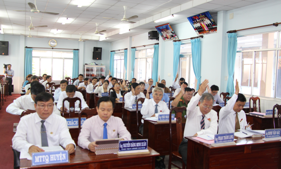 Kỳ họp lần thứ 16, hội đồng nhân dân huyện Thủ Thừa